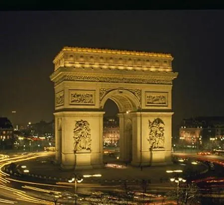 Arc Of Triumph Cosy Place *